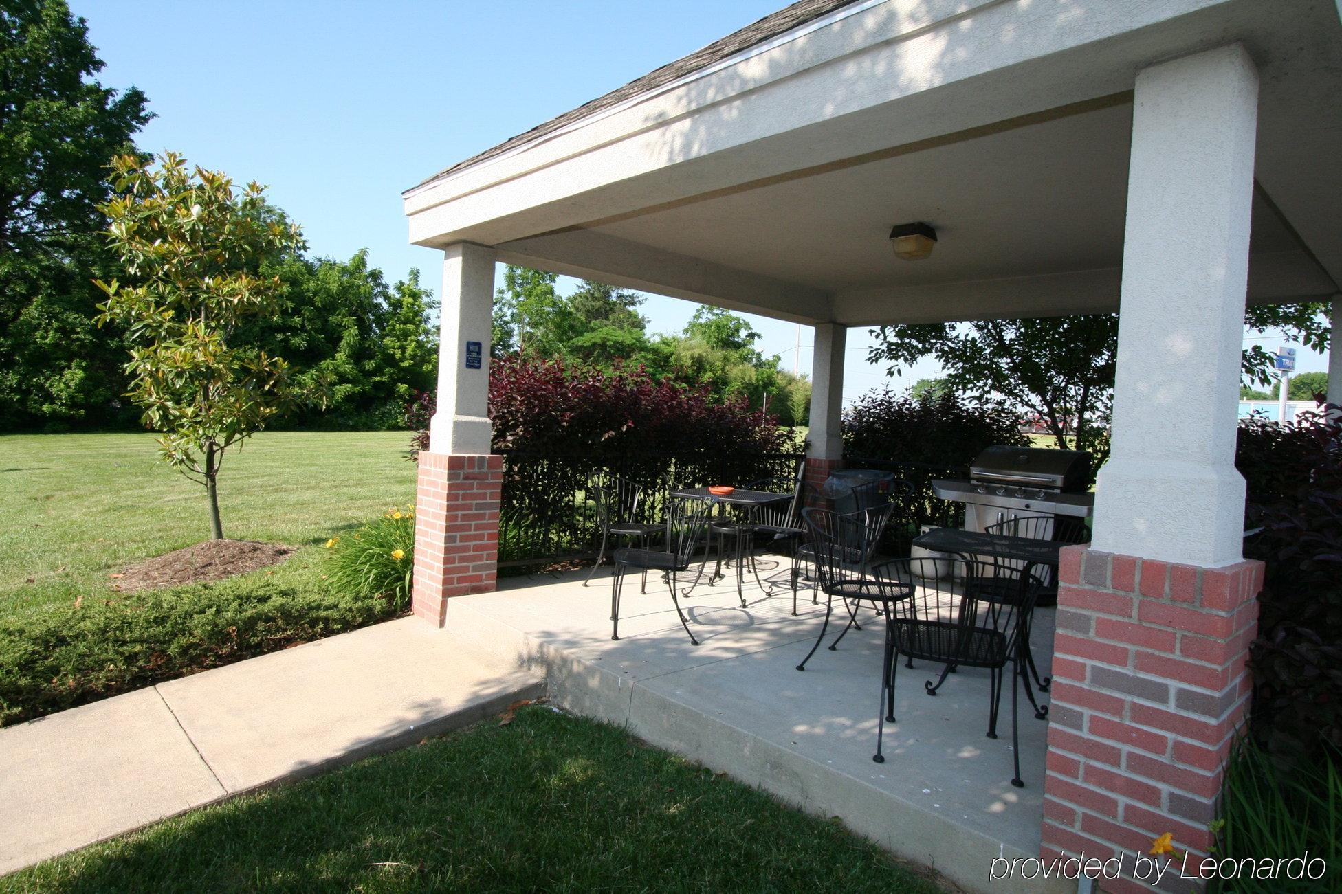 Candlewood Suites Louisville Airport By Ihg Exteriör bild