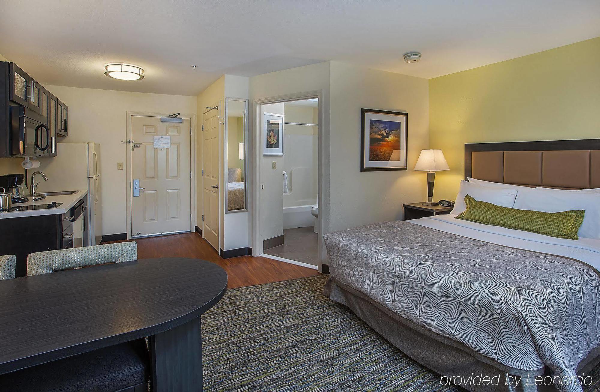 Candlewood Suites Louisville Airport By Ihg Exteriör bild