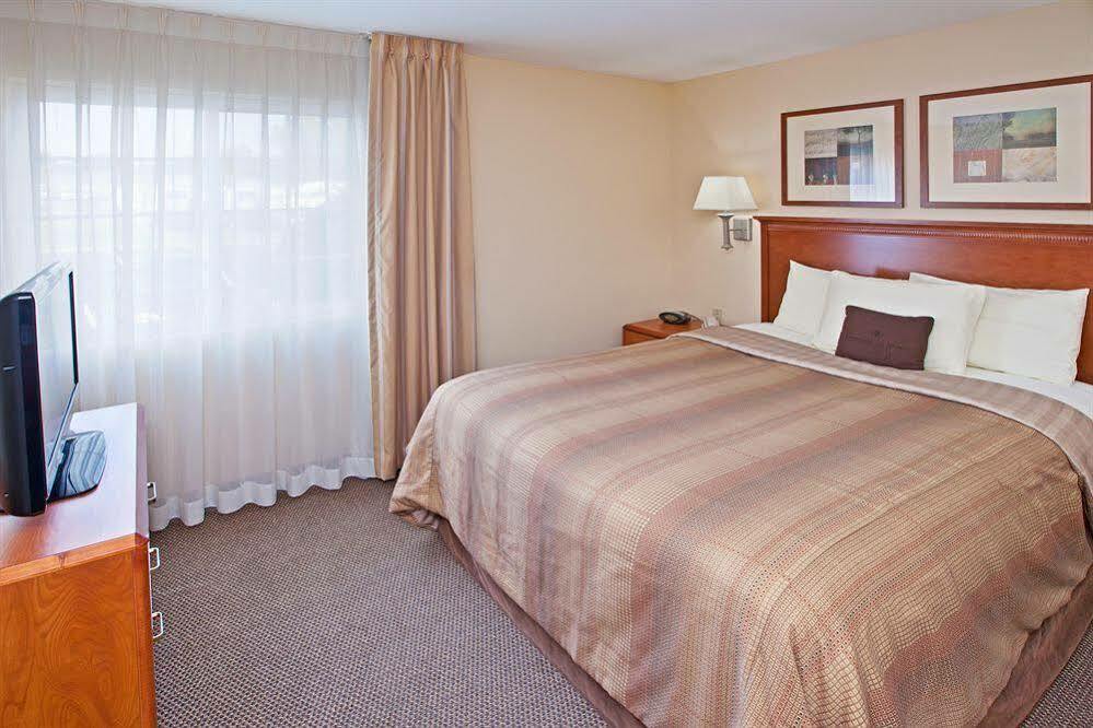 Candlewood Suites Louisville Airport By Ihg Exteriör bild
